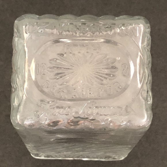 Antique Empty 1954 Old Mr. Boston Clear Glass Rum Bottle R174 with Glass Topper. - Picture 8 of 11